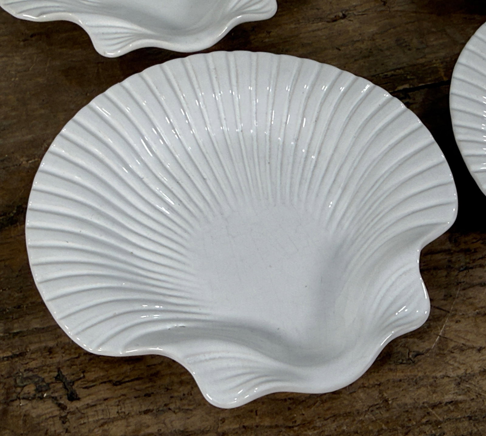 Williams Sonoma Portugal White Ceramic Scallop Shell Plates - Set of 4 - 3