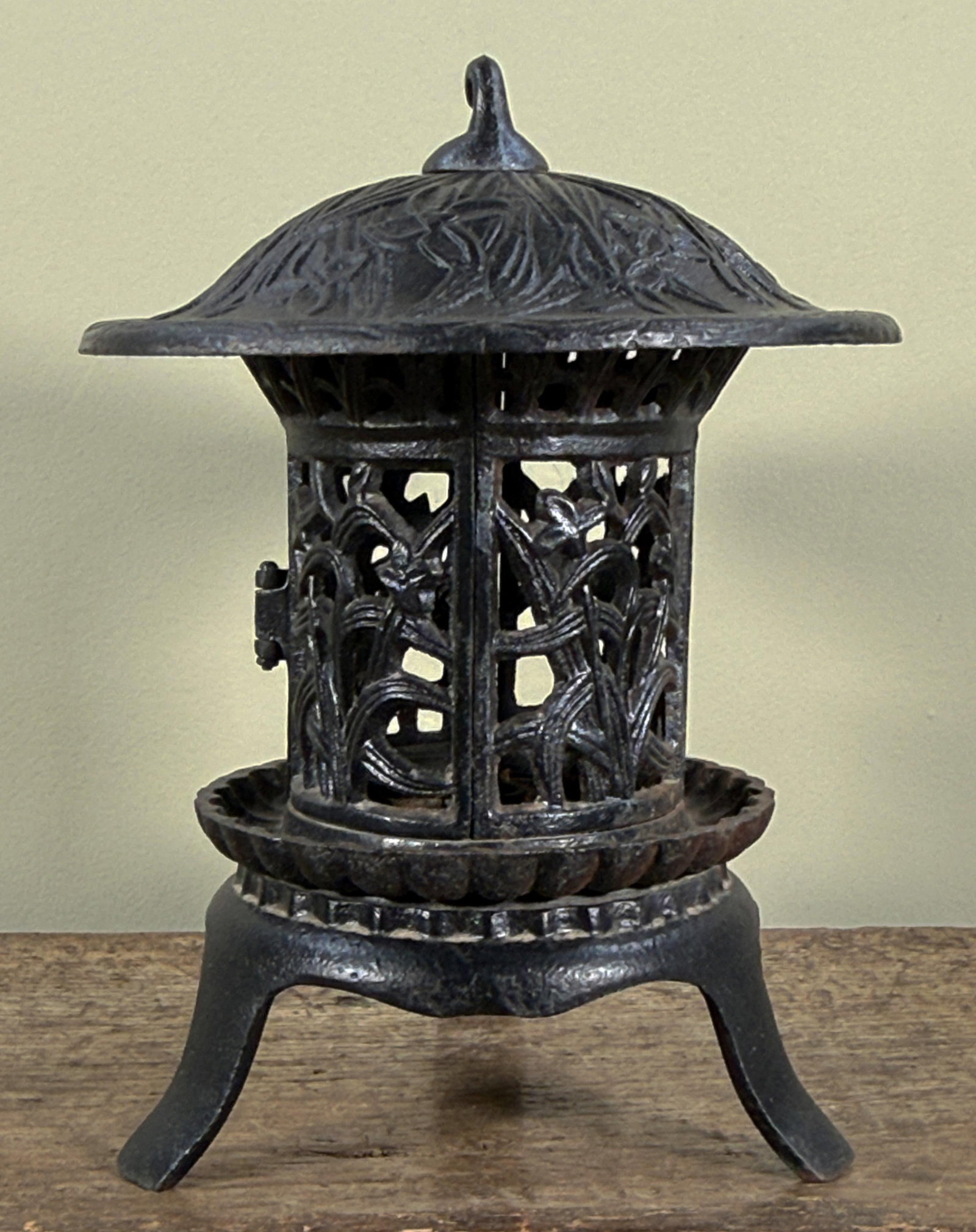 Chinese Cast Iron Garden Lantern With Hanging Finial and Iris Relief - 4