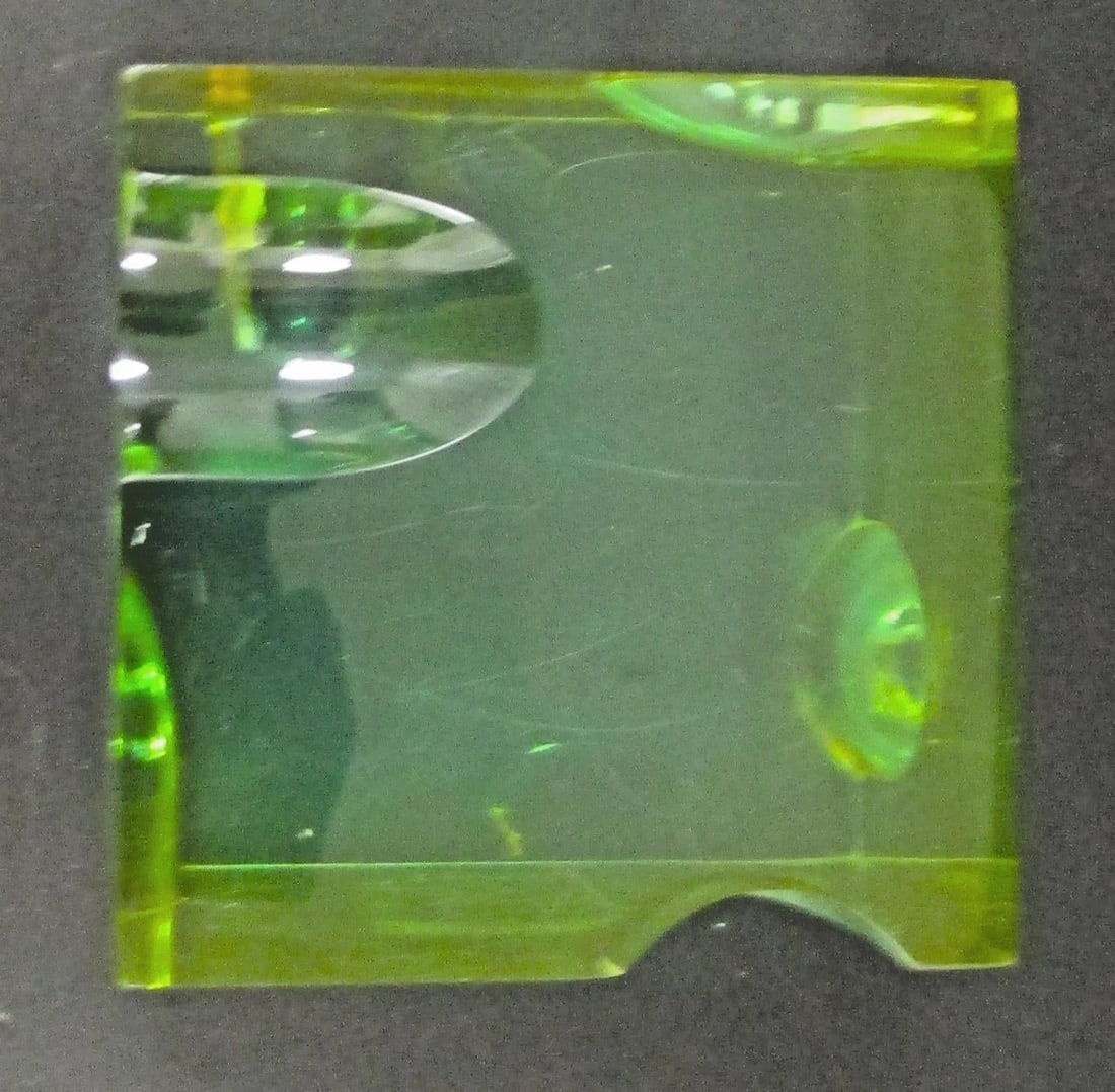 1960s Mid-Century Optical Light and Space Sculpture Green Lucite Cube Attributed to Roz Stroll - 8