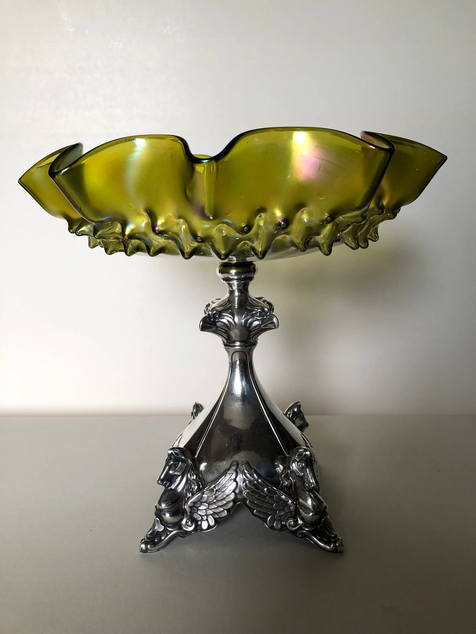 Antique Austrian Loetz-Style Art Glass Centerpiece With 800 Silver Pegasus Mount - 11