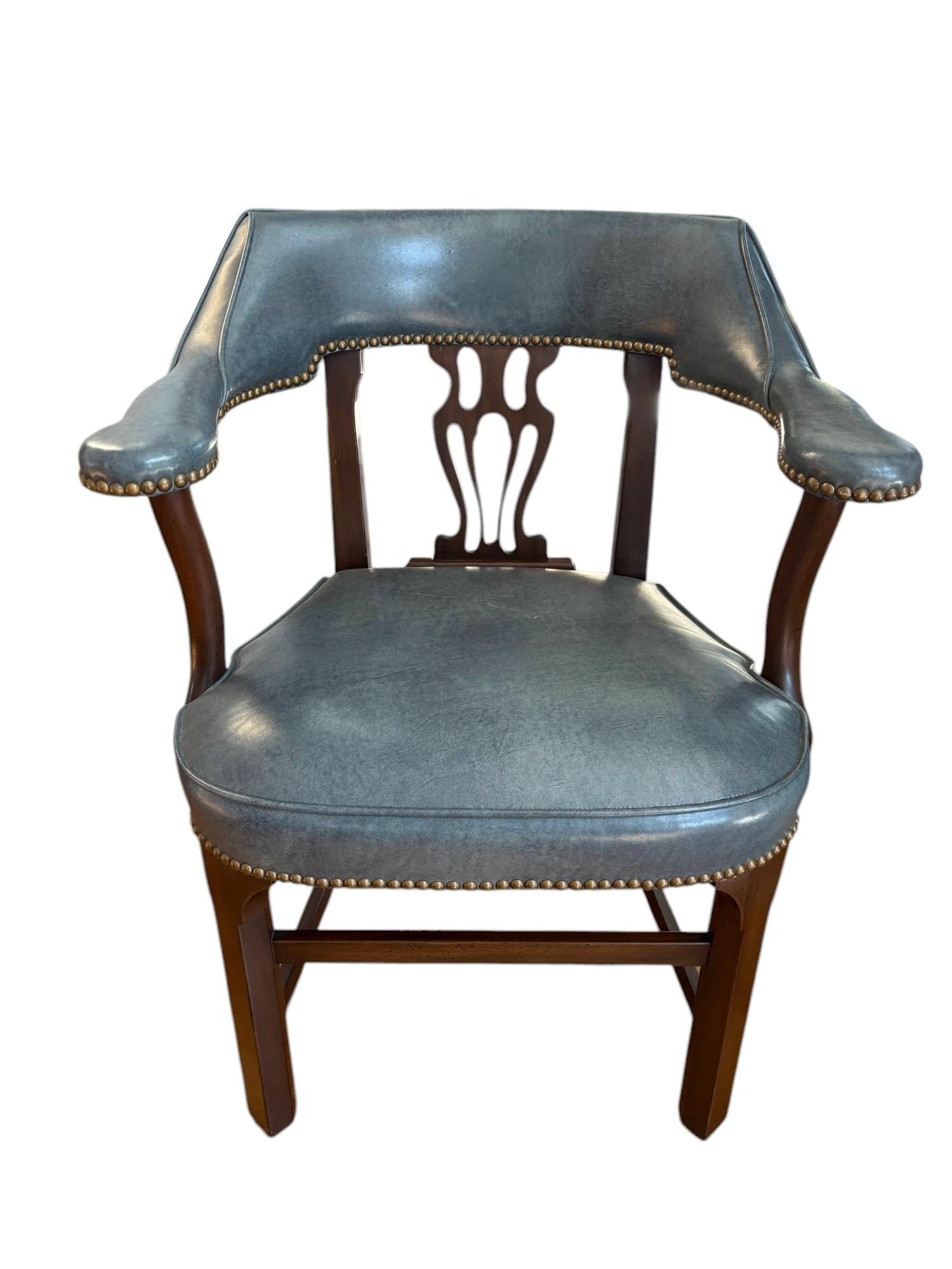 Late 20th Century Pair of Blue Leather Banker's Chairs Attributed to Barrit - 3