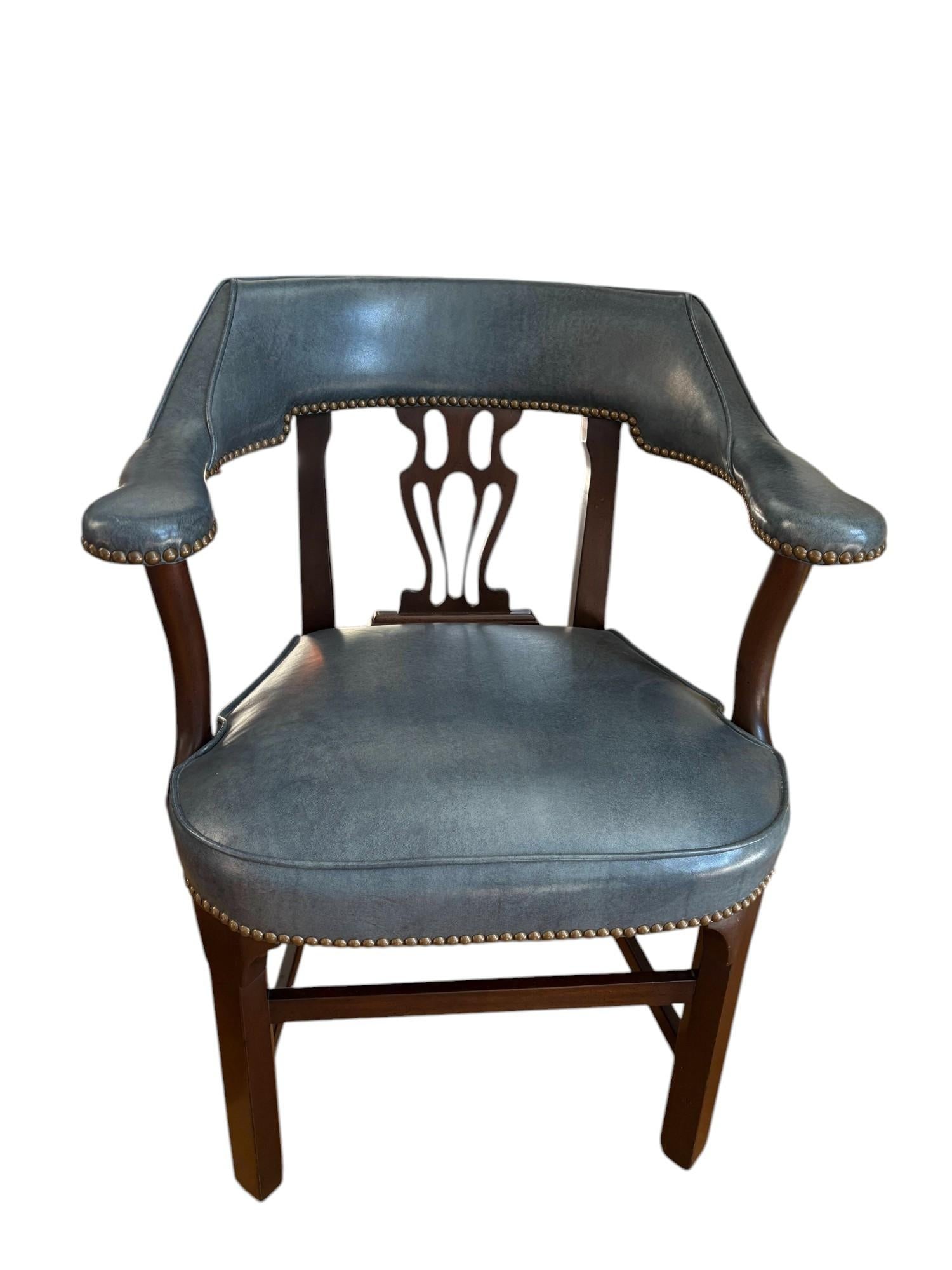 Late 20th Century Pair of Blue Leather Banker's Chairs Attributed to Barrit - 4