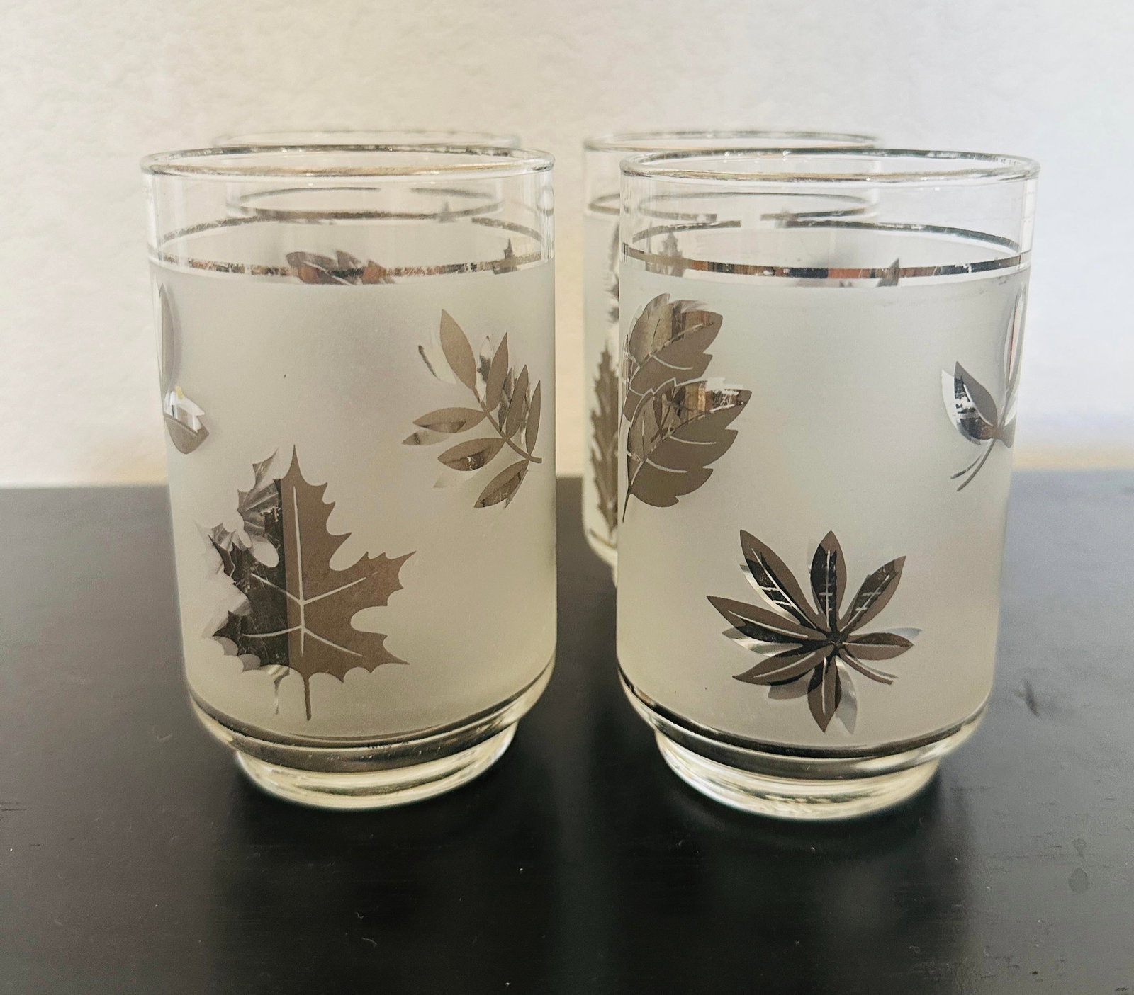 Vintage Mid-Century Modern Libbey Silver Leaf Motif Tumbler Glasses - Set of 4 - 4