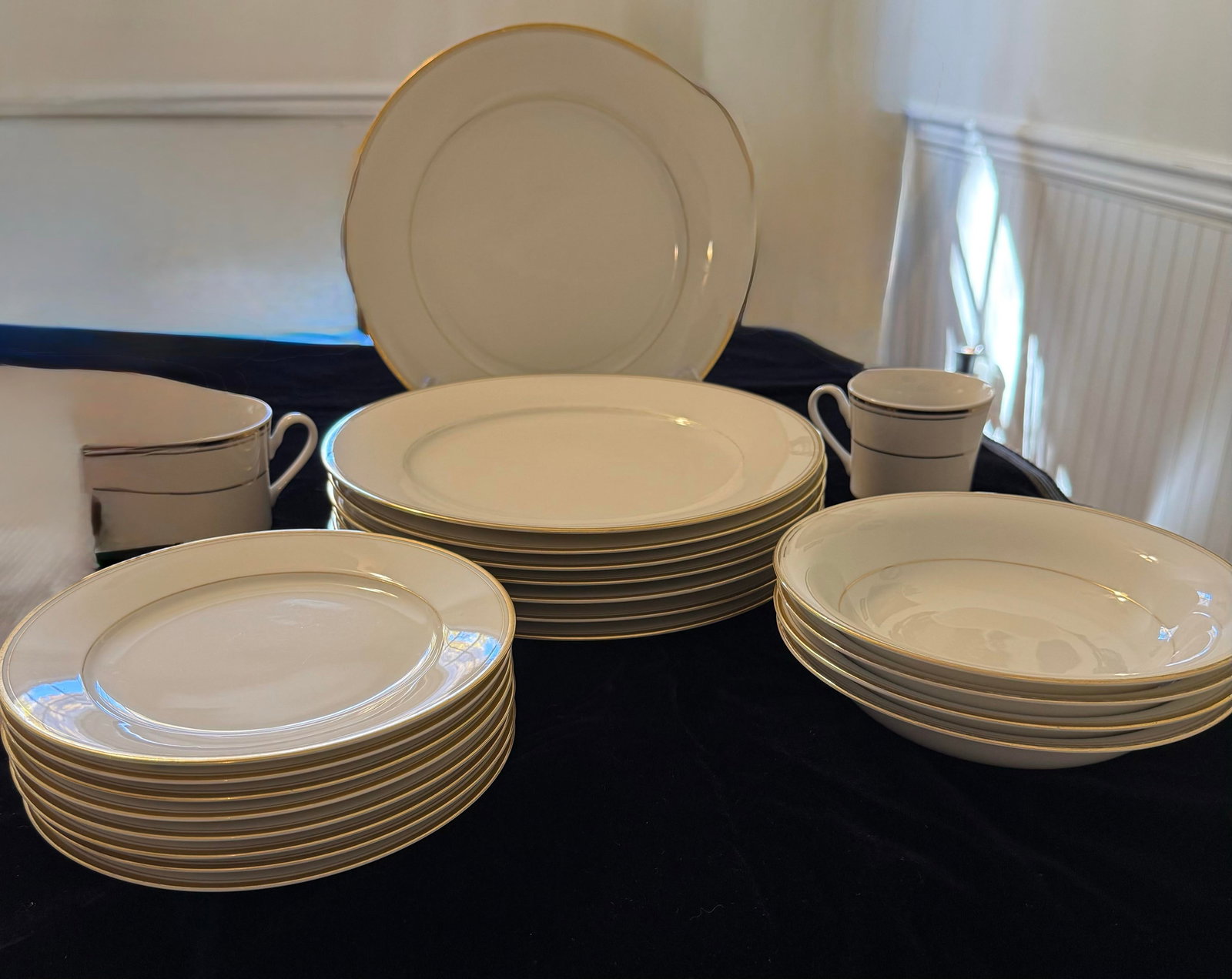 Mid 20th Century Noritake China Goldart Dishes - 22pcs - 8