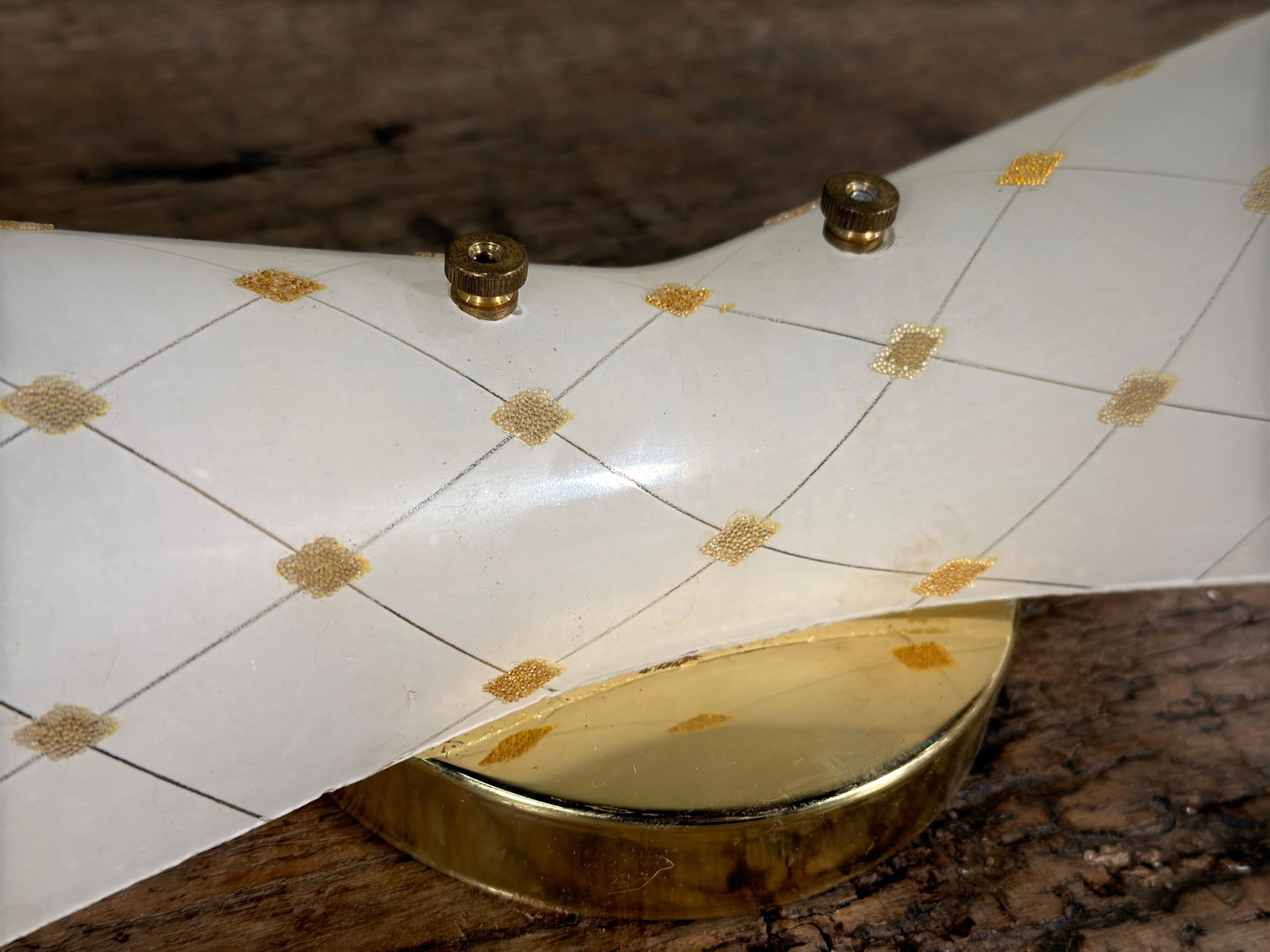 Vintage Mid Century Modern Bowtie Wall Sconce Light Fixture by Moe Lighting - 6
