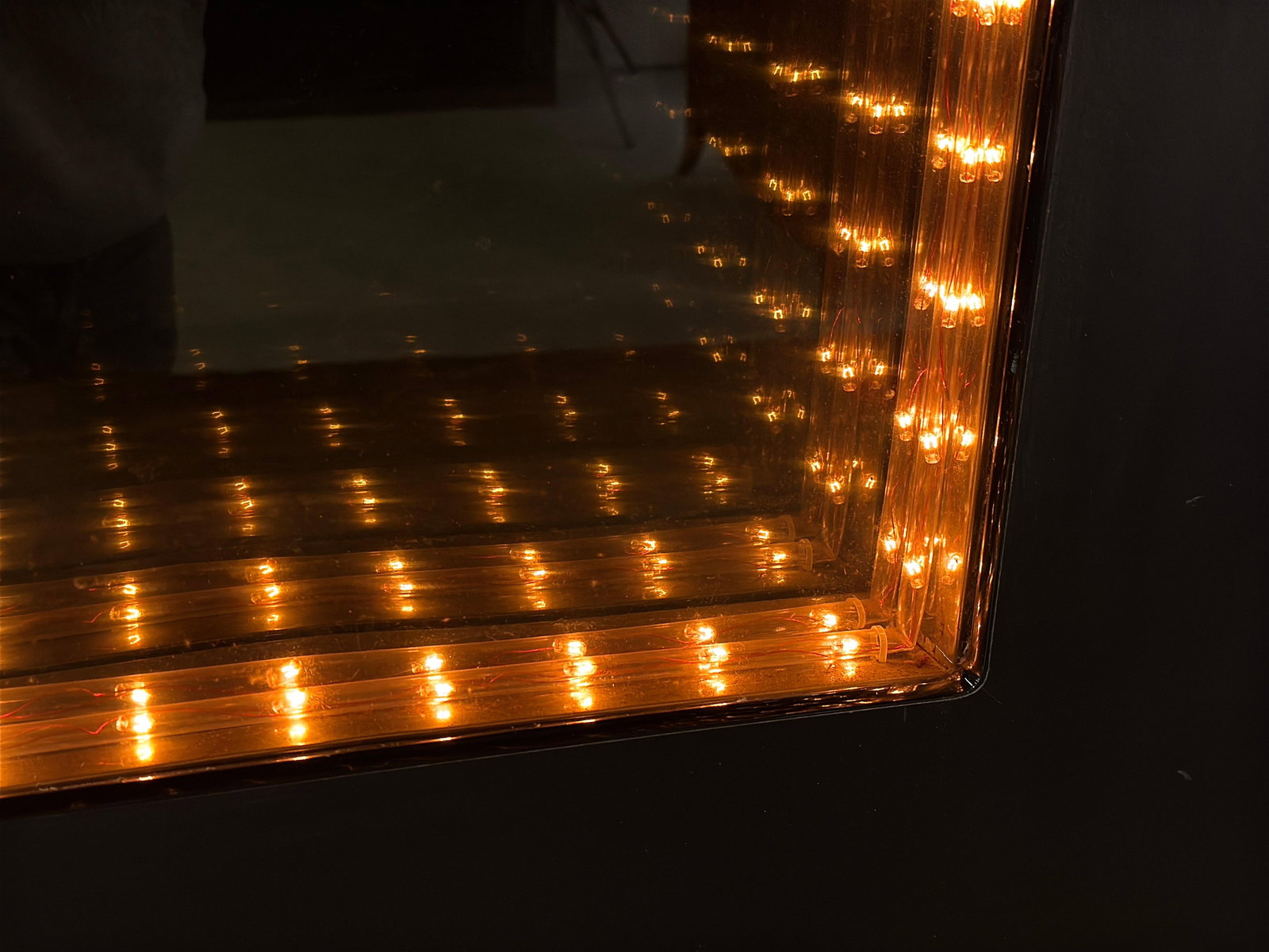 Vintage c.1970's/80's Infinity Mirror Wall Light in Matte Black - 2
