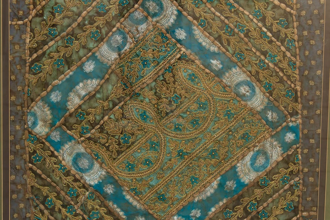 Framed Antique Metallic Embroidered Zardozi Tapestry - 4