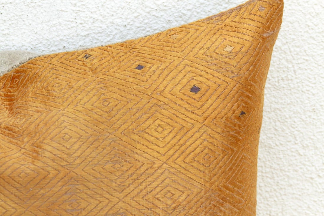 Maharaja's Accord, Set of 2 Heirloom Bagh Phulkari Pillows - 3