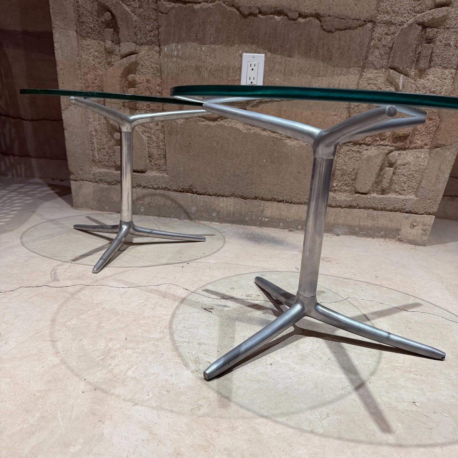 Mid-Century Modern Aluminum Tripod Side Tables Attr Milo Baughman - 3