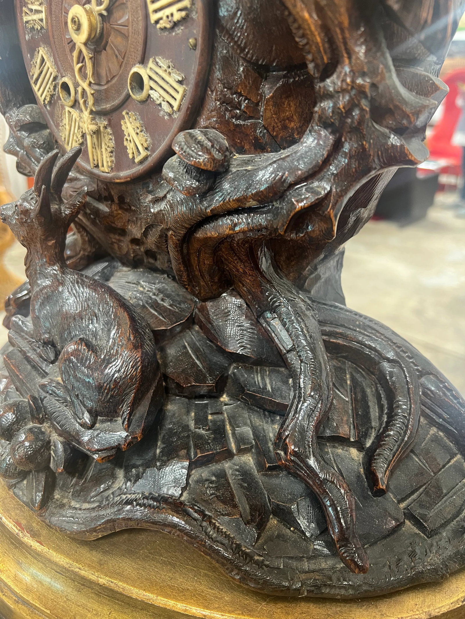 19th Century Black Forest Carved Clock Mounted Lamp With Cowhide Shade - 9