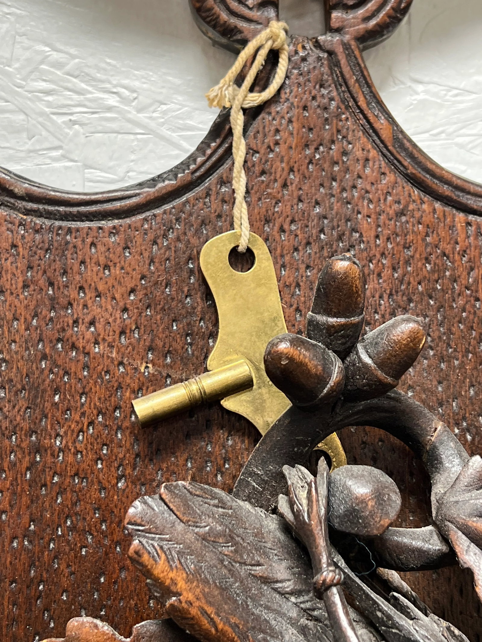 19th Century Black Forest Carved "Spoils of the Hunt" Wall Clock - 4