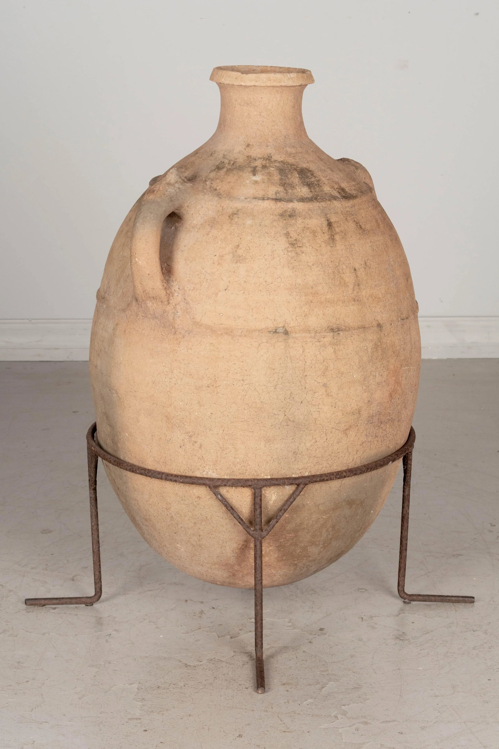 Large Moroccan Terracotta Pottery Water Jar in Iron Stand - 8