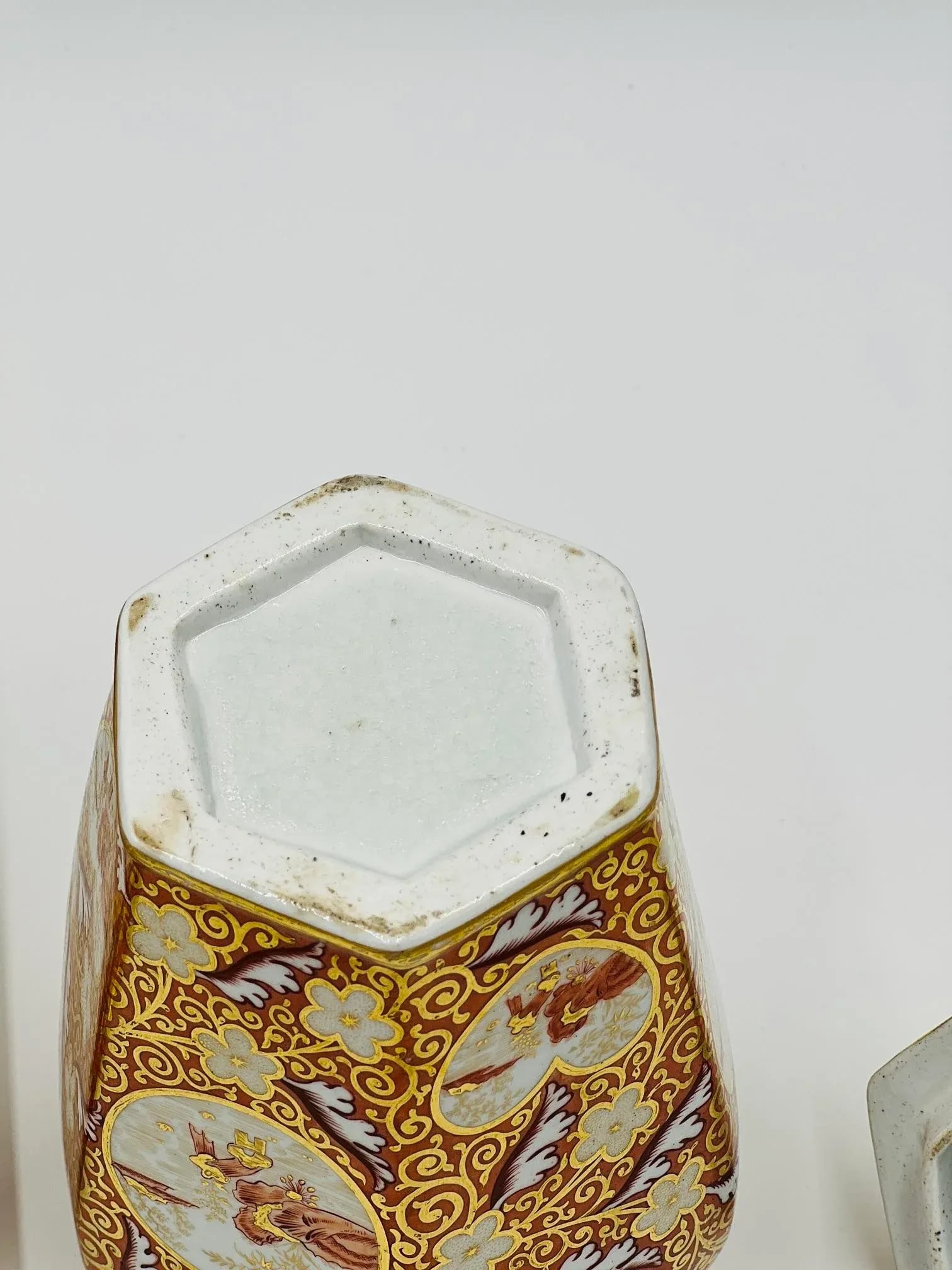 19th Century English Japonesque Porcelain Lidded Urns Exc- a Pair - 6