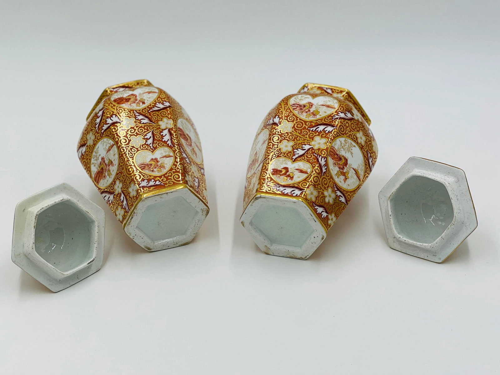 19th Century English Japonesque Porcelain Lidded Urns Exc- a Pair - 8