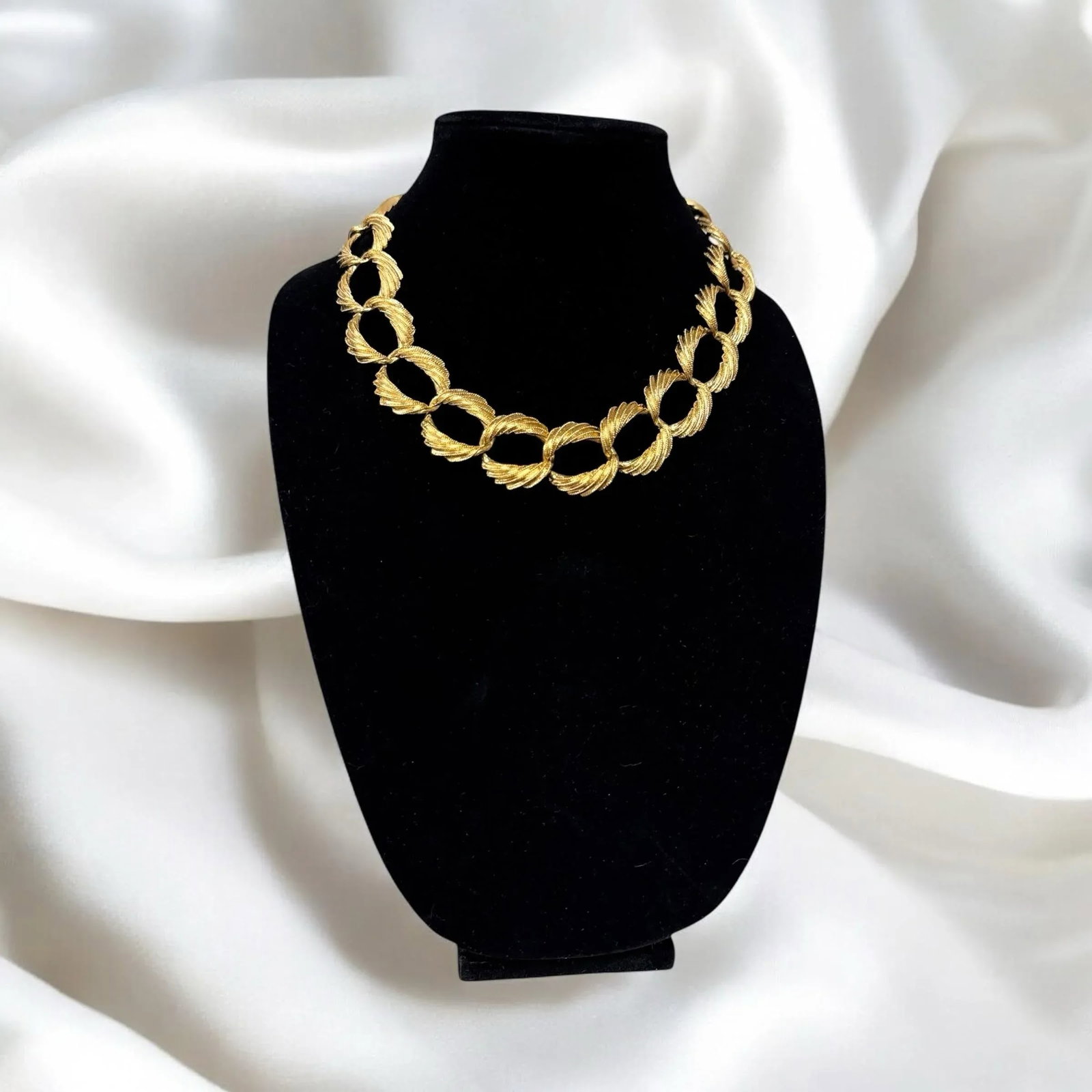 Vintage Napier Gold Tone Chain Link Jewelry Set - Necklace Bracelet Earrings, 4 Pieces - 2