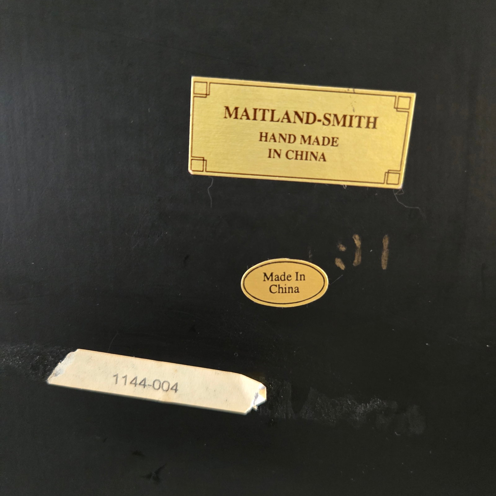 1980s Maitland Smith Ornate Hinged Mahogany Chest With Brass Ball Feet Leaf Finnial - 8