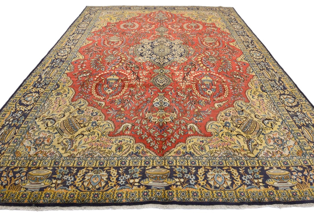 Vintage Classic Pictorial 10X14 Shahreza Persian Rug - 16