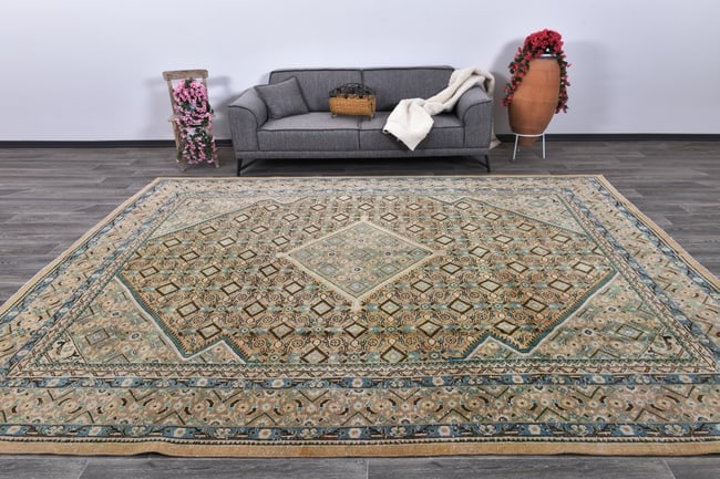 9'6'' x 12'8'' Unique Handmade Vintage Rug - 242589: Title: 9'6'' x 12'8'' Unique Handmade Vintage Rug - 242589 Description:9'6'' x 12'8'' Unique Handmade Vintage Rug - 242589 Origin:Turkiye Date/Period:1960-90 Materials:Wool,Cotton