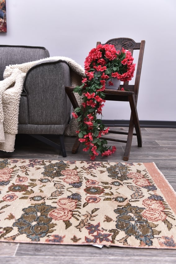2'5'' x 6'3'' Handmade Vintage Wool Rug - 244712 - 12