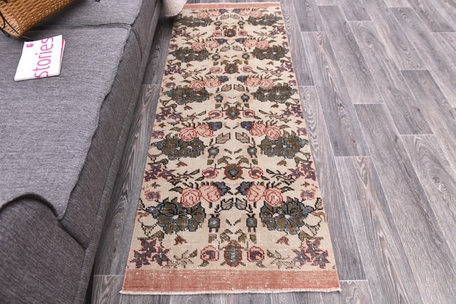 2'5'' x 6'3'' Handmade Vintage Wool Rug - 244712 - 3
