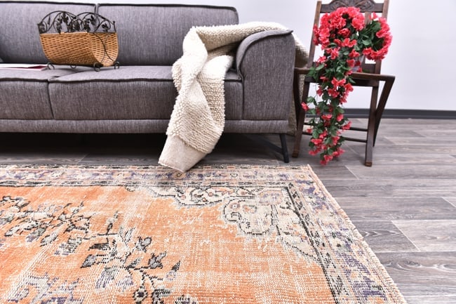 5'8'' x 8'5'' Handmade Vintage Wool Rug - 244760 - 12