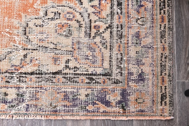 5'8'' x 8'5'' Handmade Vintage Wool Rug - 244760 - 9