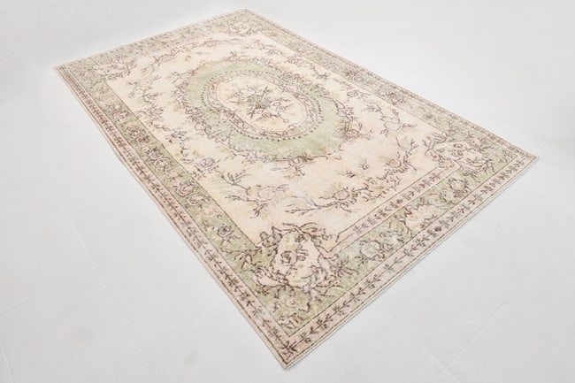6'1'' x 9'8'' Handmade Vintage Wool Rug - 21790 - 19