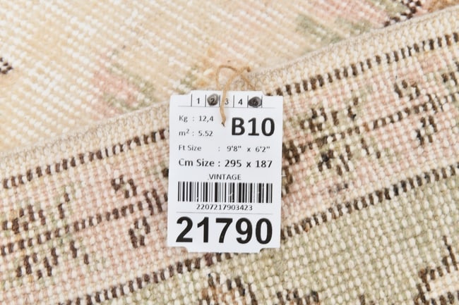 6'1'' x 9'8'' Handmade Vintage Wool Rug - 21790 - 20