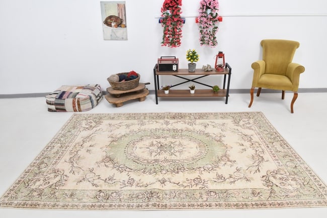 6'1'' x 9'8'' Handmade Vintage Wool Rug - 21790 - 2