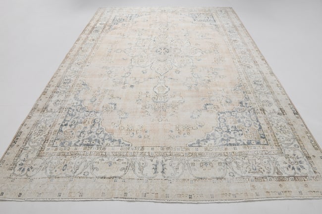 8'2'' x 11'11'' Handmade Vintage Wool Rug - 20674 - 17