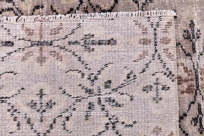 4'4'' x 7'7'' Turkish Vintage Runner Rug - 244803 - 10