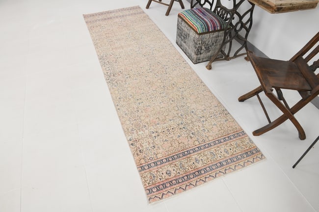 2'9'' x 9'3'' Handmade Vintage Wool Rug - 20035 - 4
