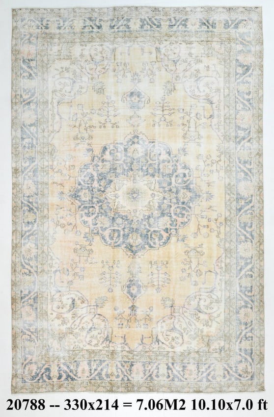 7'0'' x 10'9'' Turkish Vintage Runner Rug - 20788: Title: 7'0'' x 10'9'' Turkish Vintage Runner Rug - 20788 Description:7'0'' x 10'9'' Turkish Vintage Runner Rug - 20788 Origin:Turkiye Date/Period:1960-90 Materials:Wool,Cotton Dimension:7'0''x10'9''