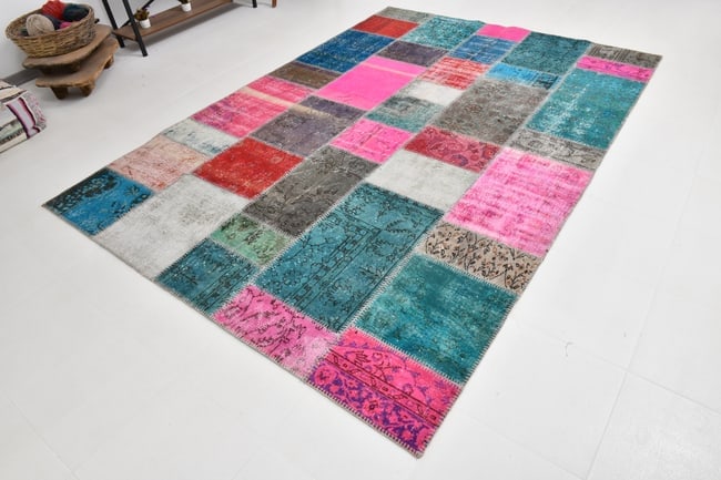 7'0'' x 10'0'' Handmade Vintage Wool Patchwork Rug - 406 - 19