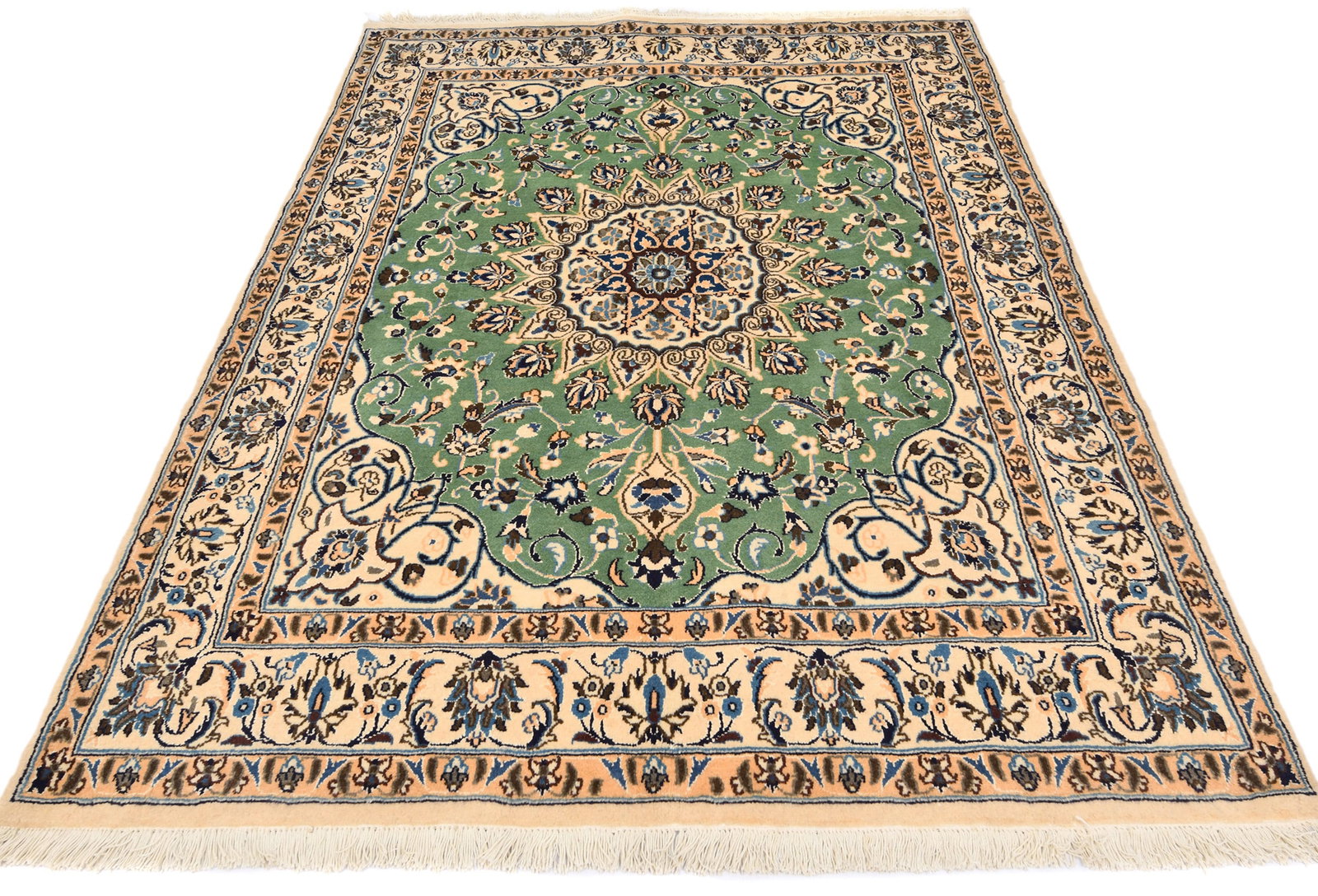 Vintage Floral Classic Green 5X7 Nain Persian Rug - 3