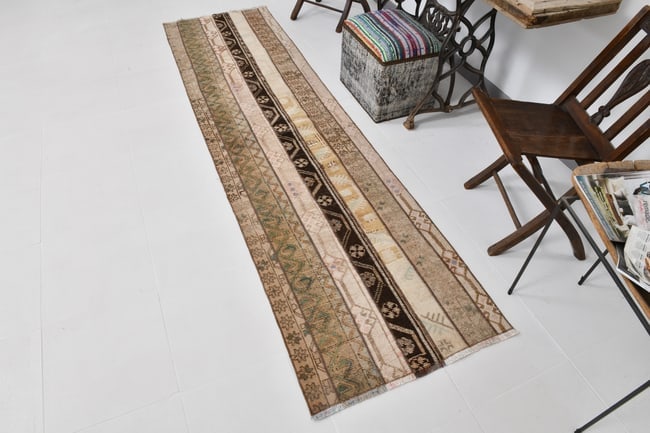 2'5'' x 9'4'' Turkish Vintage Runner Rug - 21561 - 3