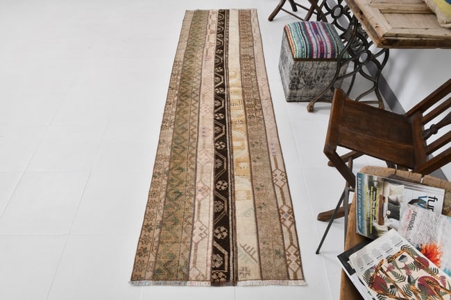 2'5'' x 9'4'' Turkish Vintage Runner Rug - 21561 - 4