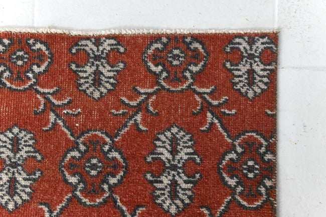 2'5'' x 9'4'' Turkish Vintage Runner Rug - 23566 - 8