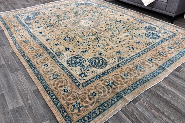 9'11'' x 13'0'' Unique Handmade Vintage Rug - 242590 - 2