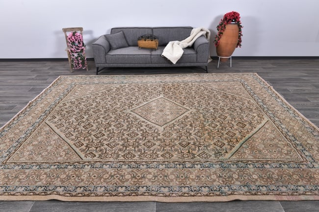 9'8'' x 12'9'' Unique Handmade Vintage Rug - 242588: Title: 9'8'' x 12'9'' Unique Handmade Vintage Rug - 242588 Description:9'8'' x 12'9'' Unique Handmade Vintage Rug - 242588 Origin:Turkiye Date/Period:1960-90 Materials:Wool,Cotton Dimension:9'8''x12'9