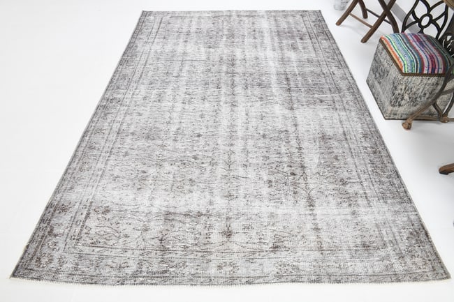 5'11'' x 9'4'' Handmade Vintage Wool Rug - 4007 - 4