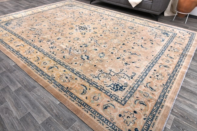 9'11'' x 13'6'' Unique Handmade Vintage Rug - 242592 - 2