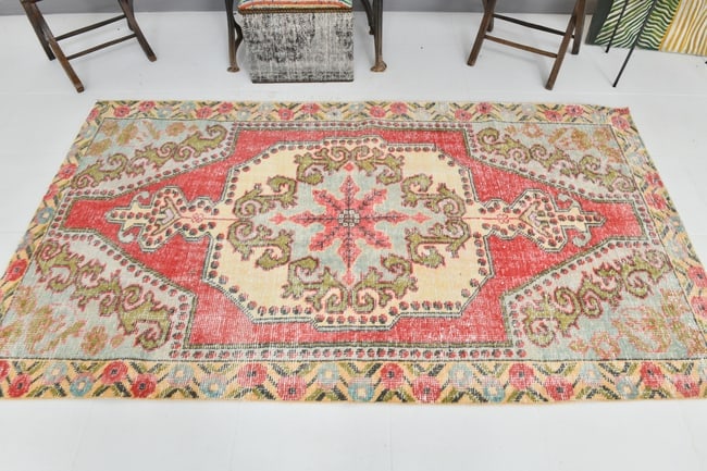 4'3'' x 7'7'' Handmade Vintage Wool Rug - 23024 - 3