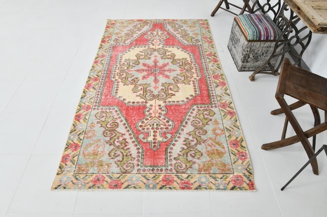 4'3'' x 7'7'' Handmade Vintage Wool Rug - 23024 - 5