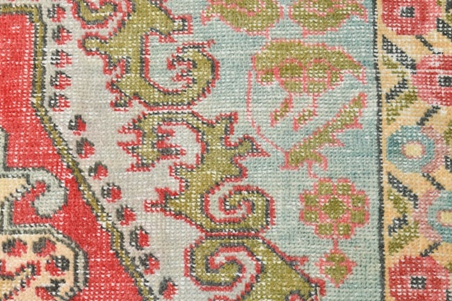 4'3'' x 7'7'' Handmade Vintage Wool Rug - 23024 - 9