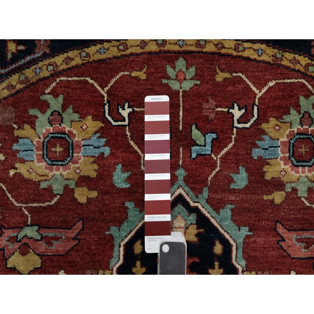 Brick Red Antiqued Fine Heriz Re-Creation Hand Knotted Wool Round Rug - 4