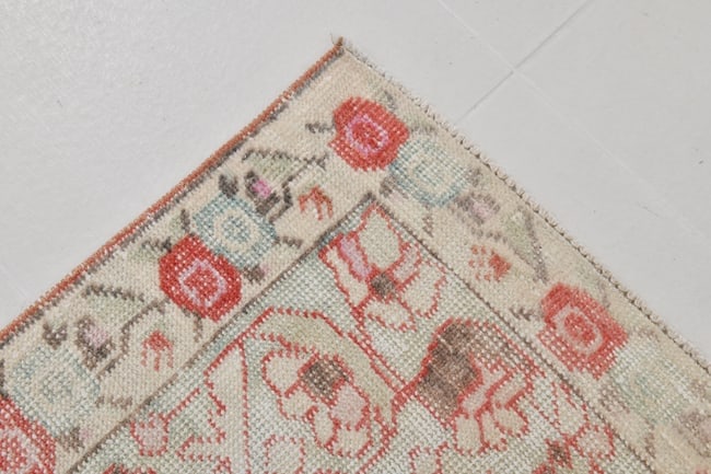4'4'' x 7'3'' Handmade Vintage Wool Rug - 21840 - 10