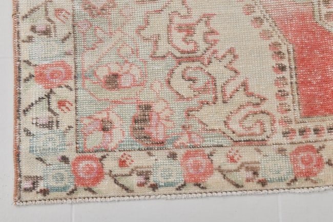 4'4'' x 7'3'' Handmade Vintage Wool Rug - 21840 - 12