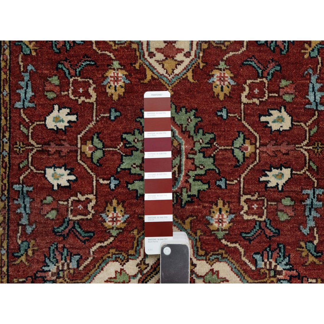 Red Antiqued Fine Heriz Re-Creation Hand Knotted Soft Wool Runner Rug - 4