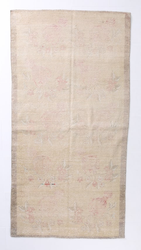 4'2'' x 8'3'' Unique Handmade Vintage Rug - 18752: Title: 4'2'' x 8'3'' Unique Handmade Vintage Rug - 18752 Description:4'2'' x 8'3'' Unique Handmade Vintage Rug - 18752 Origin:Turkiye Date/Period:1960-90 Materials:Wool,Cotton Dimension:4'2''x8'3''